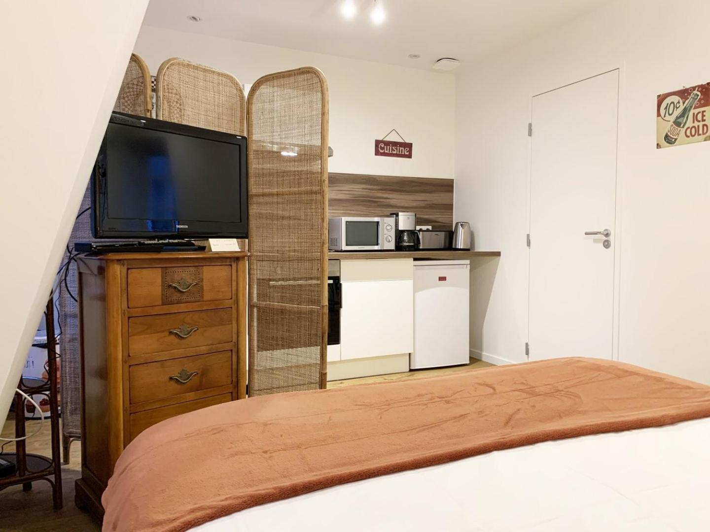 Monet - Appartement Pour 2 Personnes ชาร์ตร ภายนอก รูปภาพ